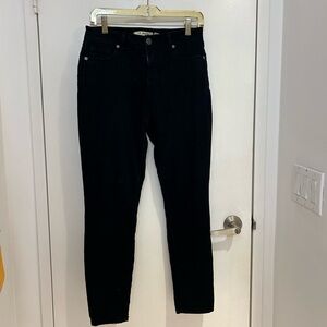 Black D.Jeans